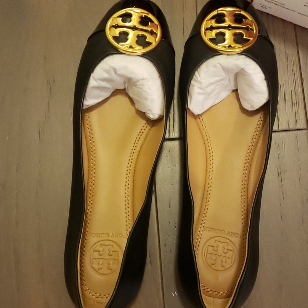 Chelsea cap-toe ballet